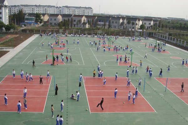 金坛二中黄老师大家看法 关于金坛二中黄云霞事件